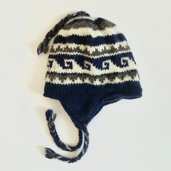 Fisherman Core Nepal Wool Ear Flap Knit Hat Toque Navy White Cottage Grandma - Picture 1 of 13